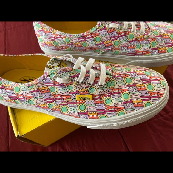 RARE Yellow Submarine LE Vans - Picture 2 of 15